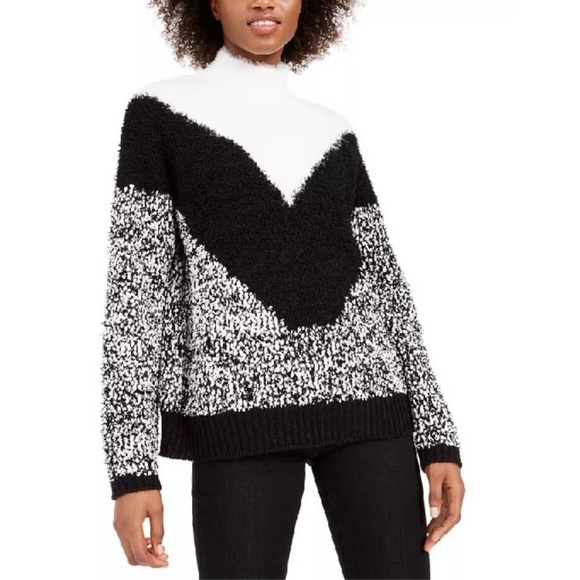 Bar III Sweater Black White and Oversized - Picture 2 of 7
